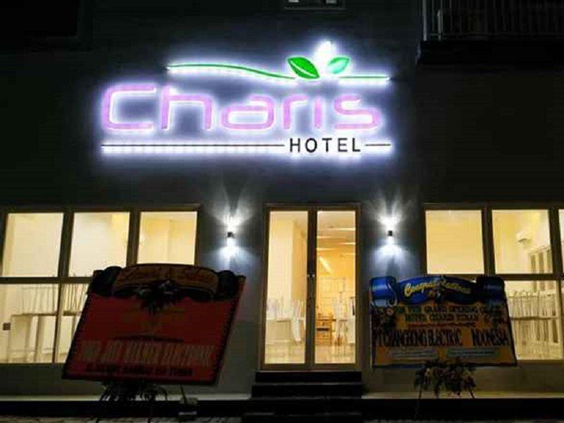 Votel Hotel Charis Tuban Tuban  Bagian luar foto