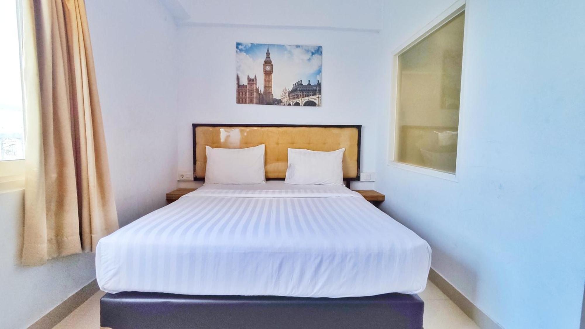 Votel Hotel Charis Tuban Tuban  Bagian luar foto