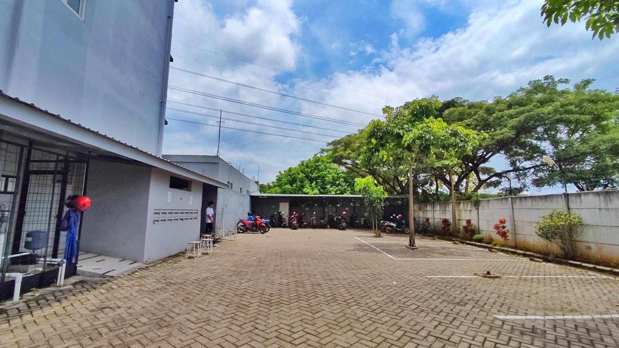 Votel Hotel Charis Tuban Tuban  Bagian luar foto